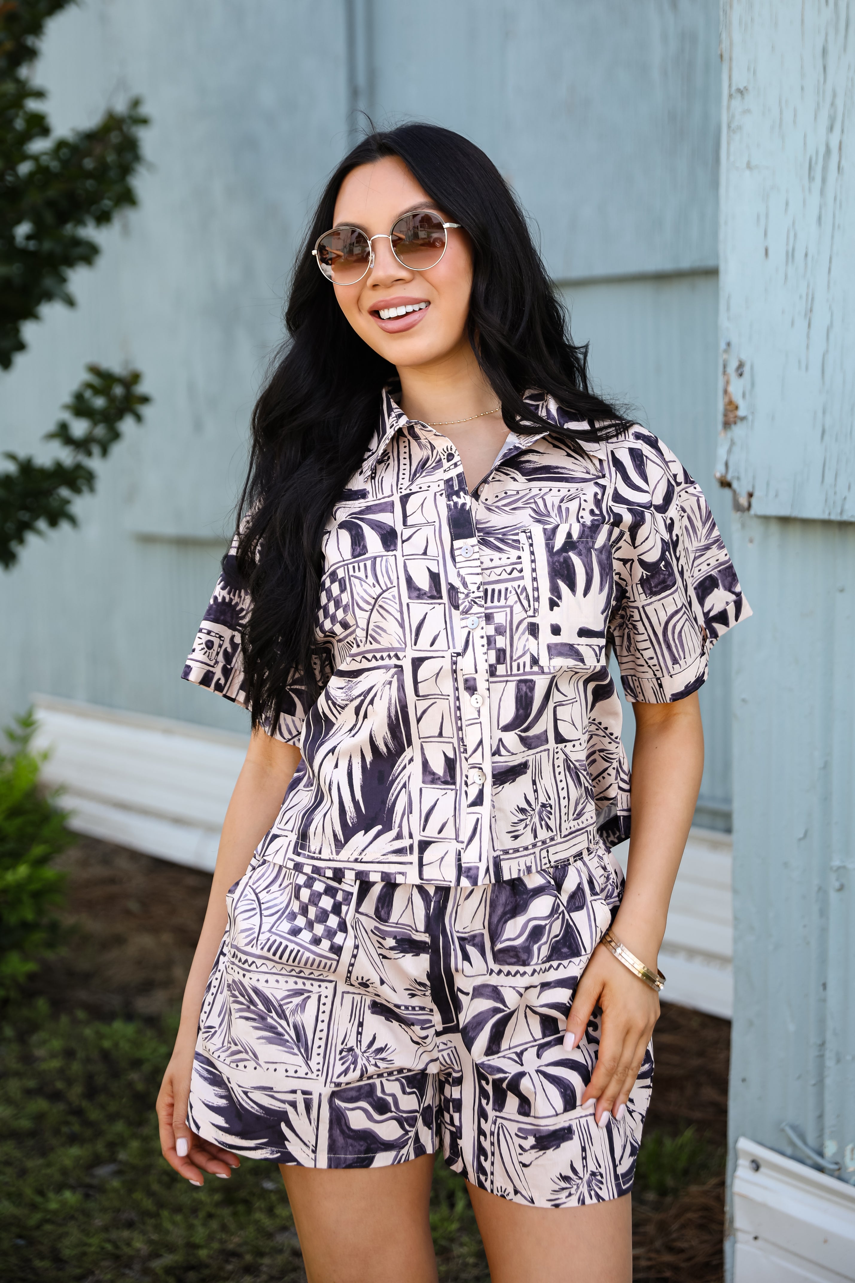 Breezy Essential Blush Tropical Shorts